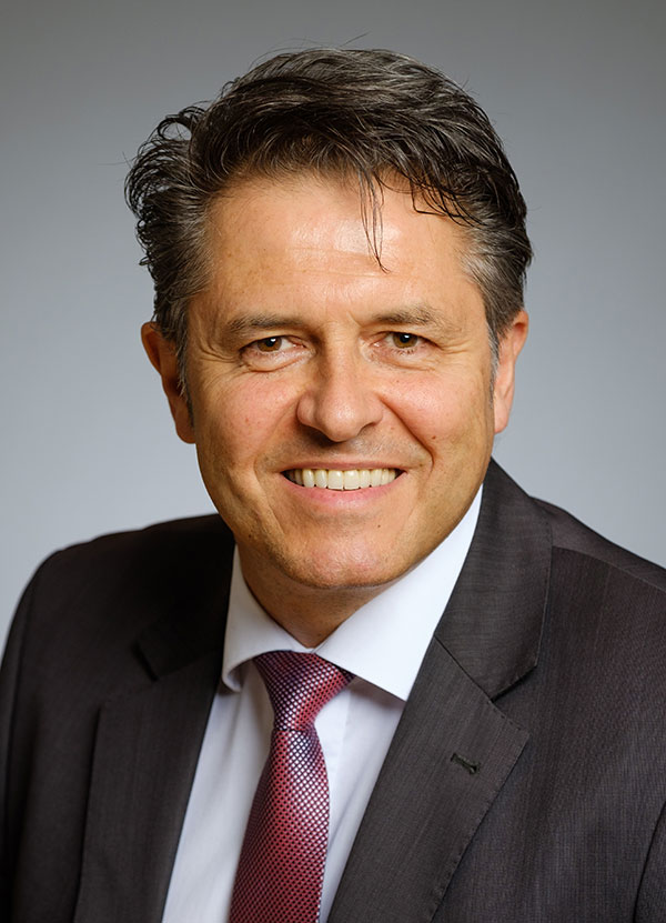 Portraitfoto von Herrn Auf der Lake