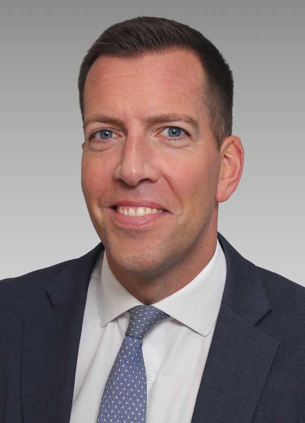 Portraitfoto von Herrn Hoffmann