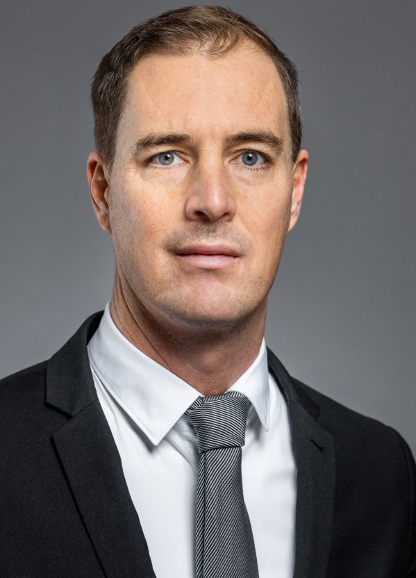 Portraitfoto von Herrn Stahl