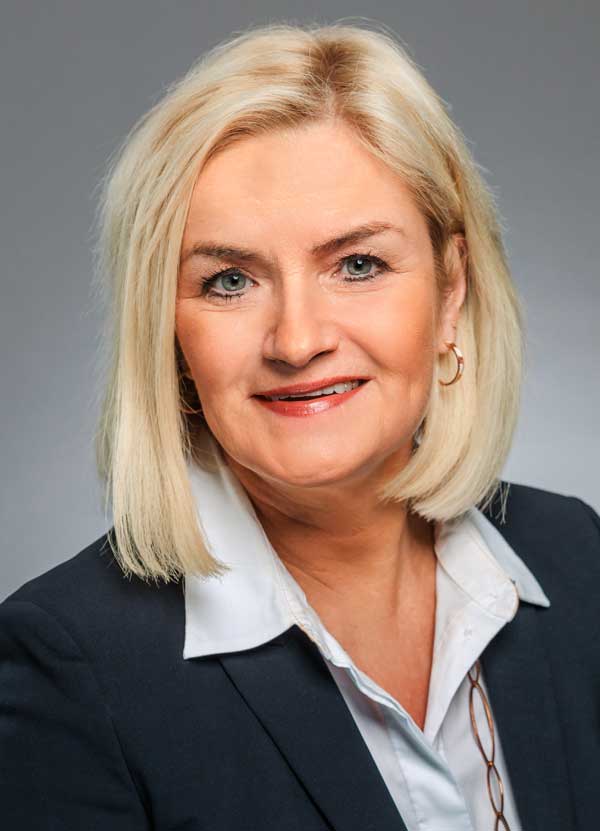 Portraitfoto von Frau Lotichius