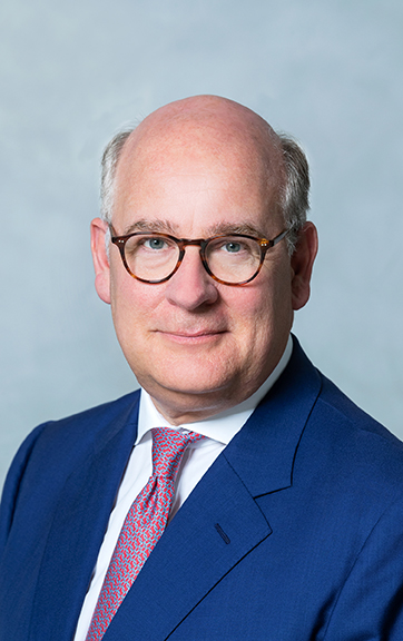 Portraitfoto von Herrn Dr. Lange